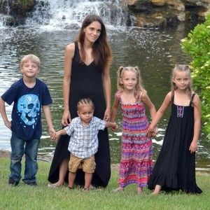 Meet your Posher, Angela